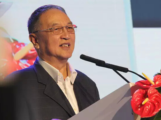 柳傳志：“互聯(lián)網(wǎng)+”被大大低估，向王健林馬云學(xué)