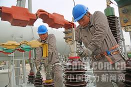 東臺供電：更換變壓器