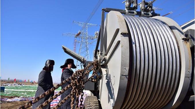 天津送變電公司：跨越架線穩(wěn)推進(jìn)