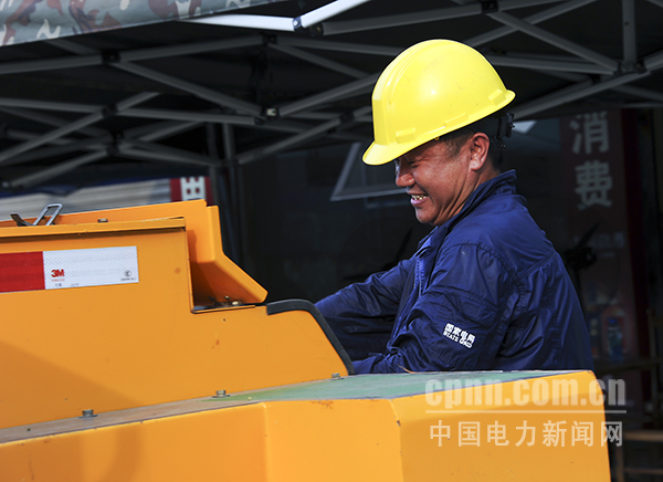 高溫下的帶電作業(yè)