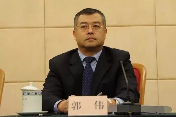 1月24日國(guó)家能源局召開(kāi)新聞發(fā)布會(huì)，發(fā)布2017年度新能源并網(wǎng)運(yùn)行情況、能源監(jiān)管投訴舉報(bào)處理情況，介紹解讀清潔取暖規(guī)劃等政策