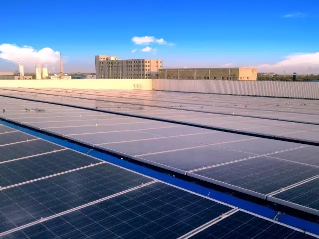 想租賃光伏屋頂？產(chǎn)權(quán)、合法性、合同、租賃期限缺一不可！