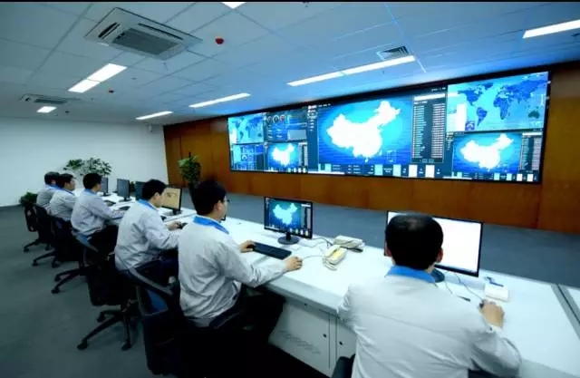 政府支持、專家肯定、品牌給力！2018分布式光伏市場(chǎng)繼續(xù)火爆！