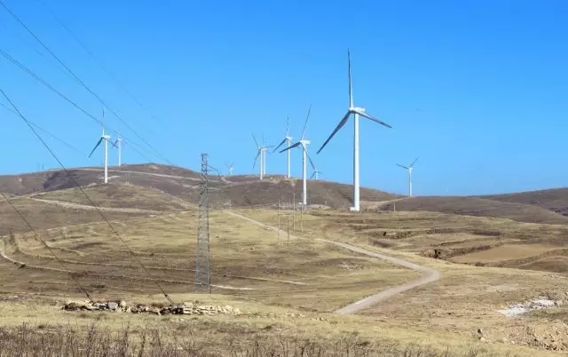 同煤集團踐行能源轉(zhuǎn)型，新能源發(fā)電項目獲2018清潔能源推廣周走訪團好評