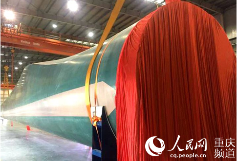 重慶制造新突破！83.6米!國(guó)內(nèi)最長(zhǎng)海上風(fēng)電葉片在如東下線