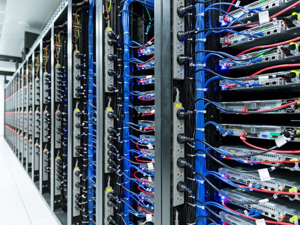 區(qū)域鏈結(jié)構(gòu)對于數(shù)據(jù)中心有什么影響？這個影響是好是壞呢！