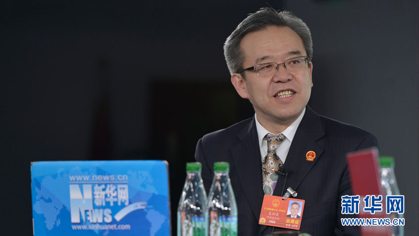 吳仰東：特高壓輸電、發(fā)展高載能產(chǎn)業(yè)、建設(shè)小型微電網(wǎng)解決風(fēng)電消納難題