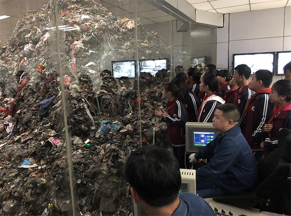 云南首批環(huán)保設(shè)施單位向公眾開(kāi)放