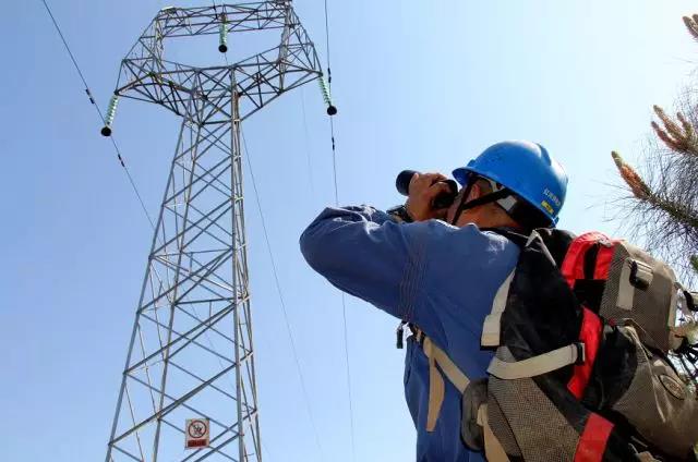 聽說最近輸電線路和鐵塔“火”啦！