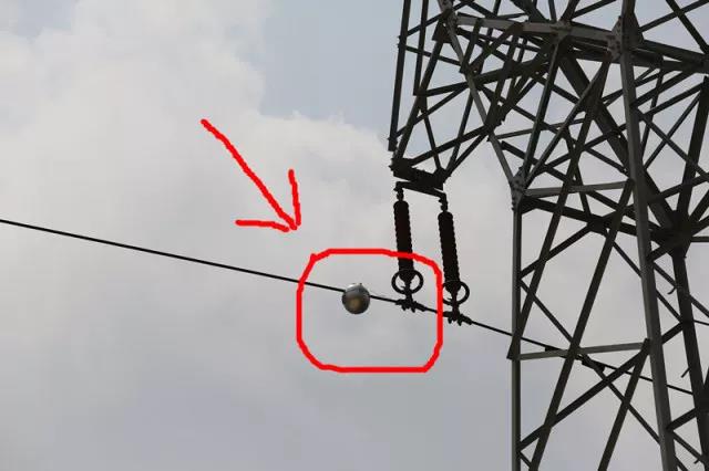 線路上裝了高清“電子眼”，專拍違章施工的你~