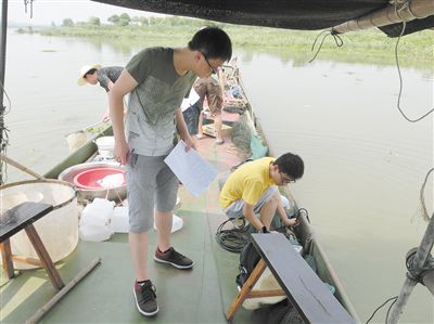 新時(shí)期太湖流域綜合治理 “減排”與“擴(kuò)容”策略