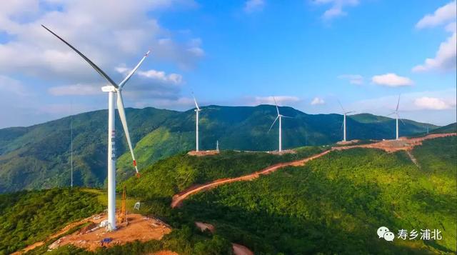 好一個(gè)龐然大物！欽州這個(gè)風(fēng)電站建成這樣啦！