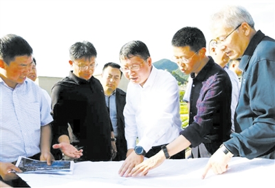 黨政領導：打頭陣做表率