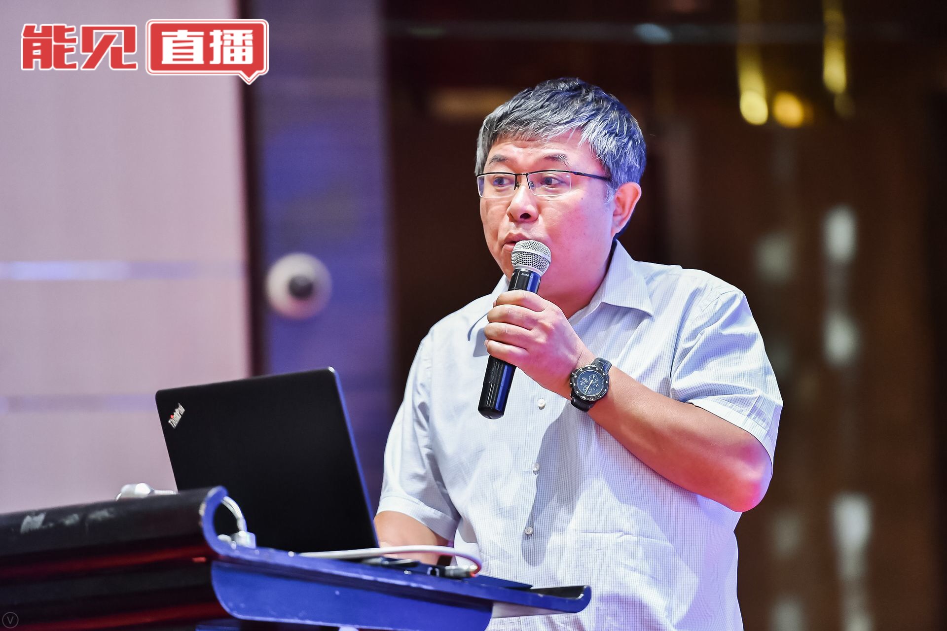 董萬里：風(fēng)電健康發(fā)展 行業(yè)標(biāo)準(zhǔn)、認(rèn)證體系、培訓(xùn)體系、真實(shí)成本一個(gè)不能少