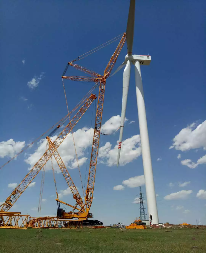 陸上風(fēng)電重器：三一重能第一臺(tái)3.4MW風(fēng)電機(jī)組順利完成吊裝！