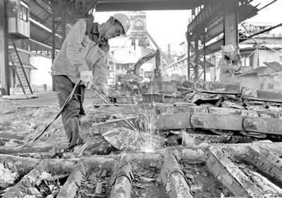 河北省將繼續(xù)壓減鋼鐵產能4000萬噸