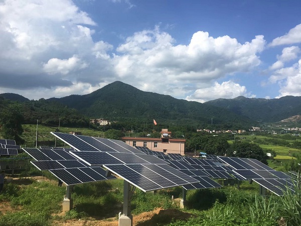 光伏新時(shí)代下的企業(yè)觀察：“協(xié)鑫系”又在秀操作？