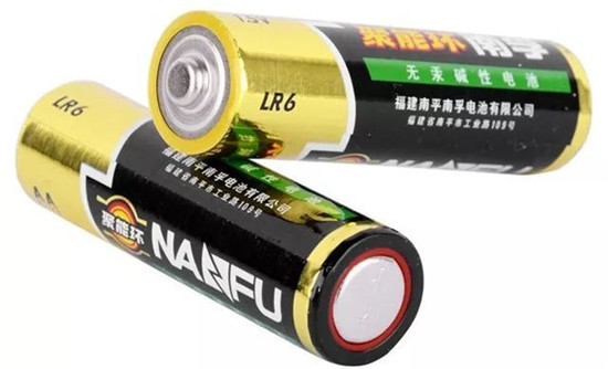 電動車的動力電池 和我的iPhone X有啥區(qū)別