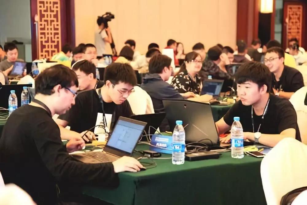 以賽促學，提升網(wǎng)絡安全保障能力 ——公司信息中心獲云南省第四屆互聯(lián)網(wǎng)網(wǎng)絡攻防大賽亞軍