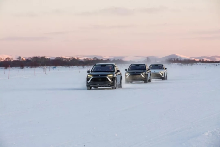 花重金建各大運營社區(qū)，蔚來3.0銷售模式到底如何？