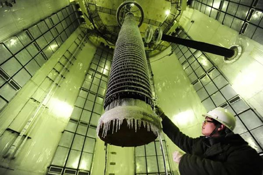 中央紀(jì)委國(guó)家監(jiān)委網(wǎng)站首頁(yè)刊發(fā)長(zhǎng)篇通訊《特高壓：打造電力輸送“超級(jí)動(dòng)脈”》