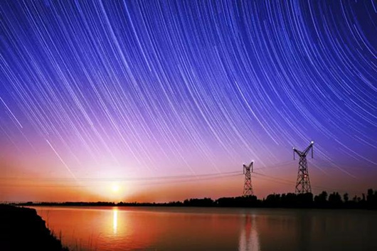 中央紀委國家監(jiān)委網站首頁刊發(fā)長篇通訊《特高壓：打造電力輸送“超級動脈”》