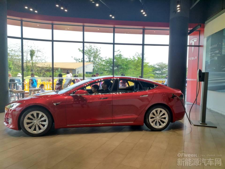 特斯拉一季度交付報(bào)告出爐，產(chǎn)能危機(jī)變需求危機(jī)？